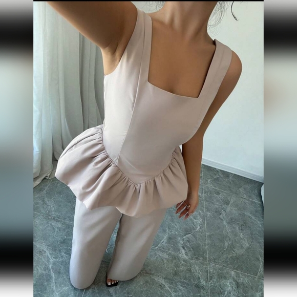 Two Piece Set - Picture 2 of 4